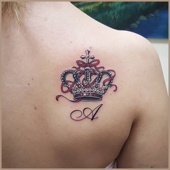 tatuaje de corona paletilla